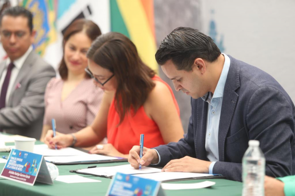 FIRMA DE CONVENIO INFO- UNIVERSIDAD AUTONÓMA DE LA CIUDAD MÉXICO- 