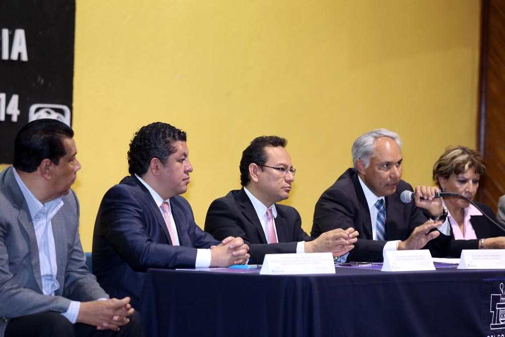Conferencia Magistral en Iztacalco